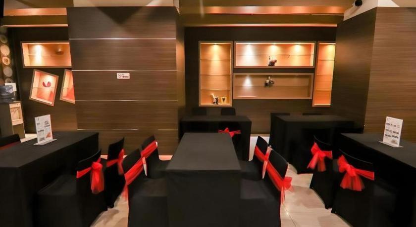 U Stay Hotel Mangga Besar Jacarta Exterior foto